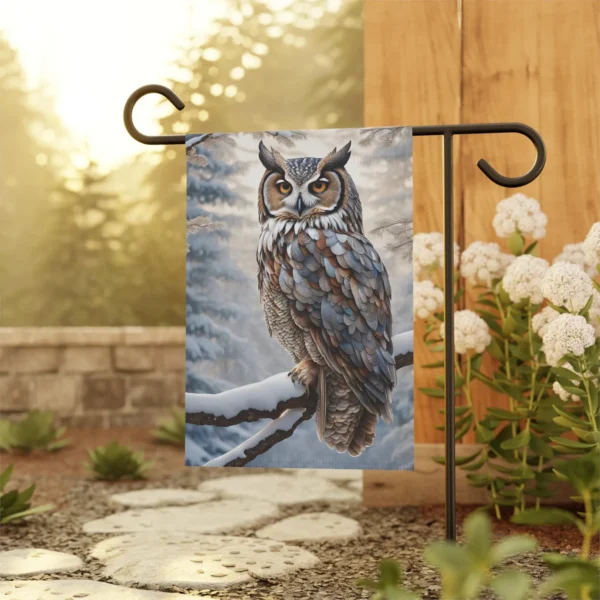 Mechenal Winter Garden Flag – Brown Owl Design
