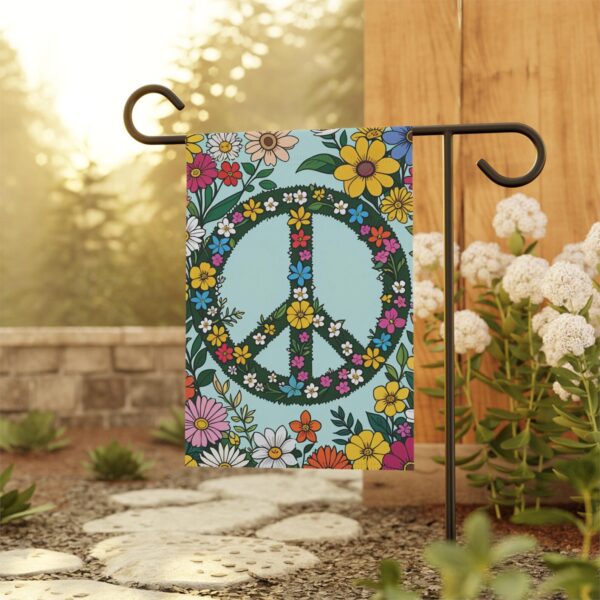 Mechenal Spring Garden Flag – Peace Sign with Floral Design
