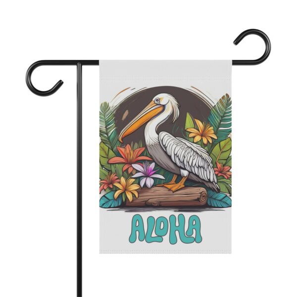 Mechenal Summer Garden Flag – Pelican Welcome Design